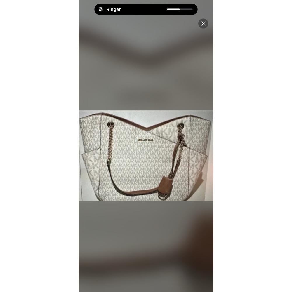 Michael Kors Jet Set Travel Large Chain Vanilla Shoulder Tote Bag